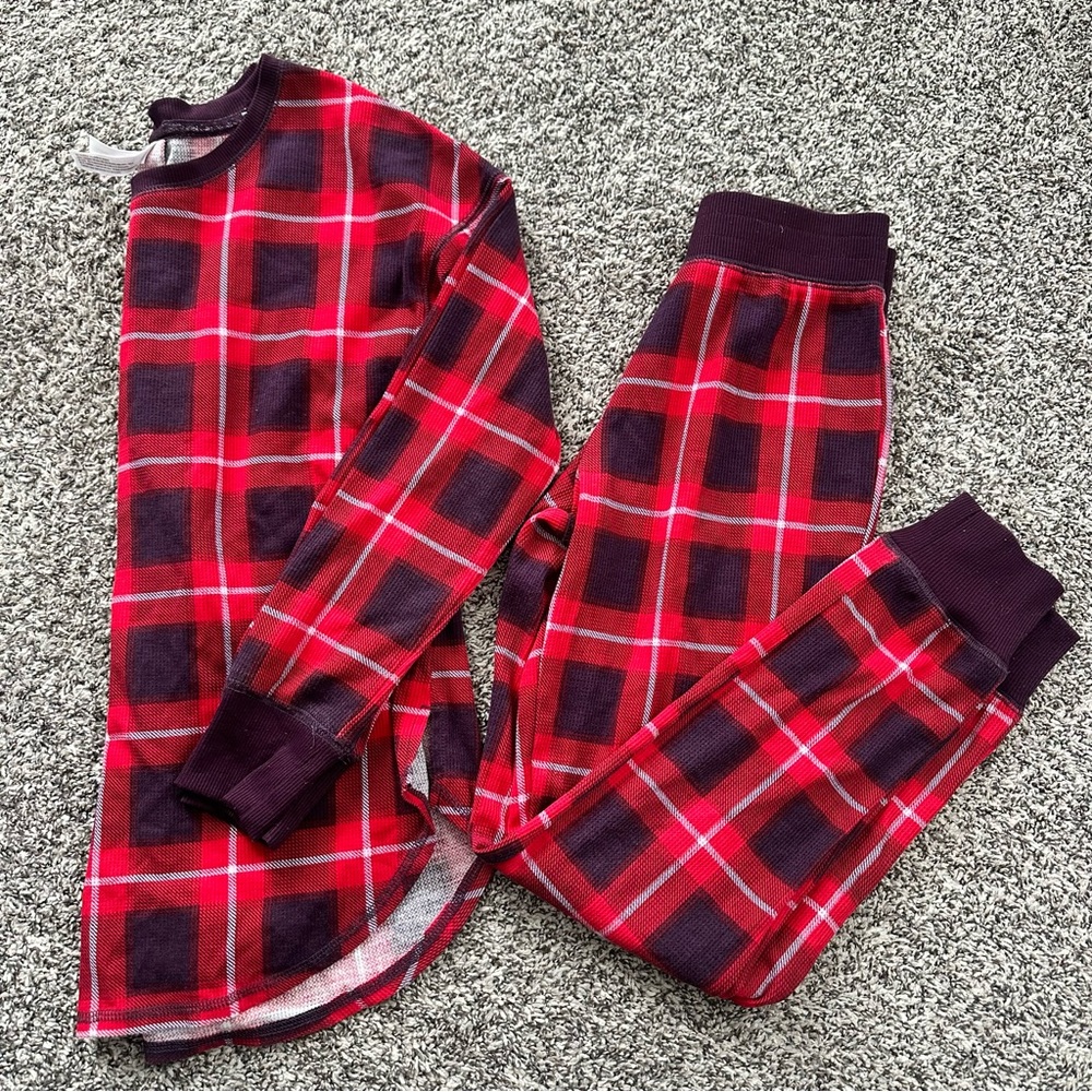 Gilligan & O’Malley Women’s Thermal Christmas Pajama Set - Picture 3 of 4